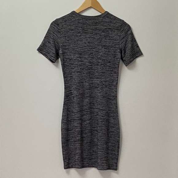 Wilfred Free Mara GREY BLACK T-shirt Dress - Picture 4 of 6